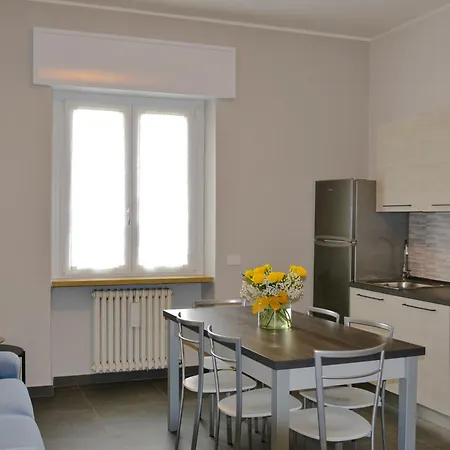 アパート Via Brennero 5 パストレンゴ